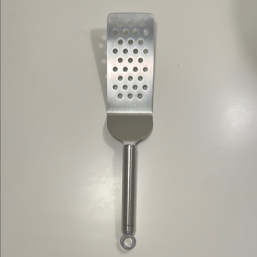 Rösle USA 25120 Burger Turner Stainless Steel Slotted Turner